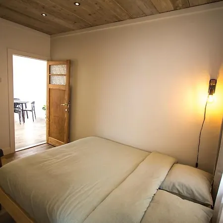 Avondgroet Ruim Terras *